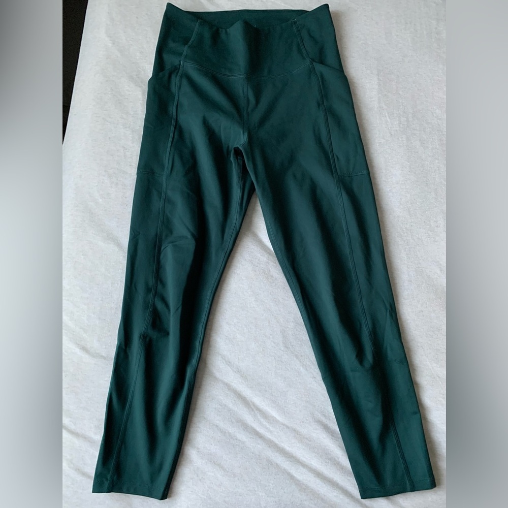 Girlfriend Collective Compressive Pocket Legging Size Medium Color Moss